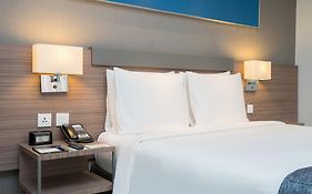 Holiday Inn Express Bangkok Sathorn By Ihg